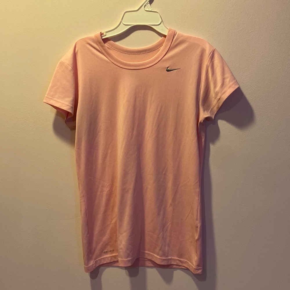 Womens Nike Shirt
